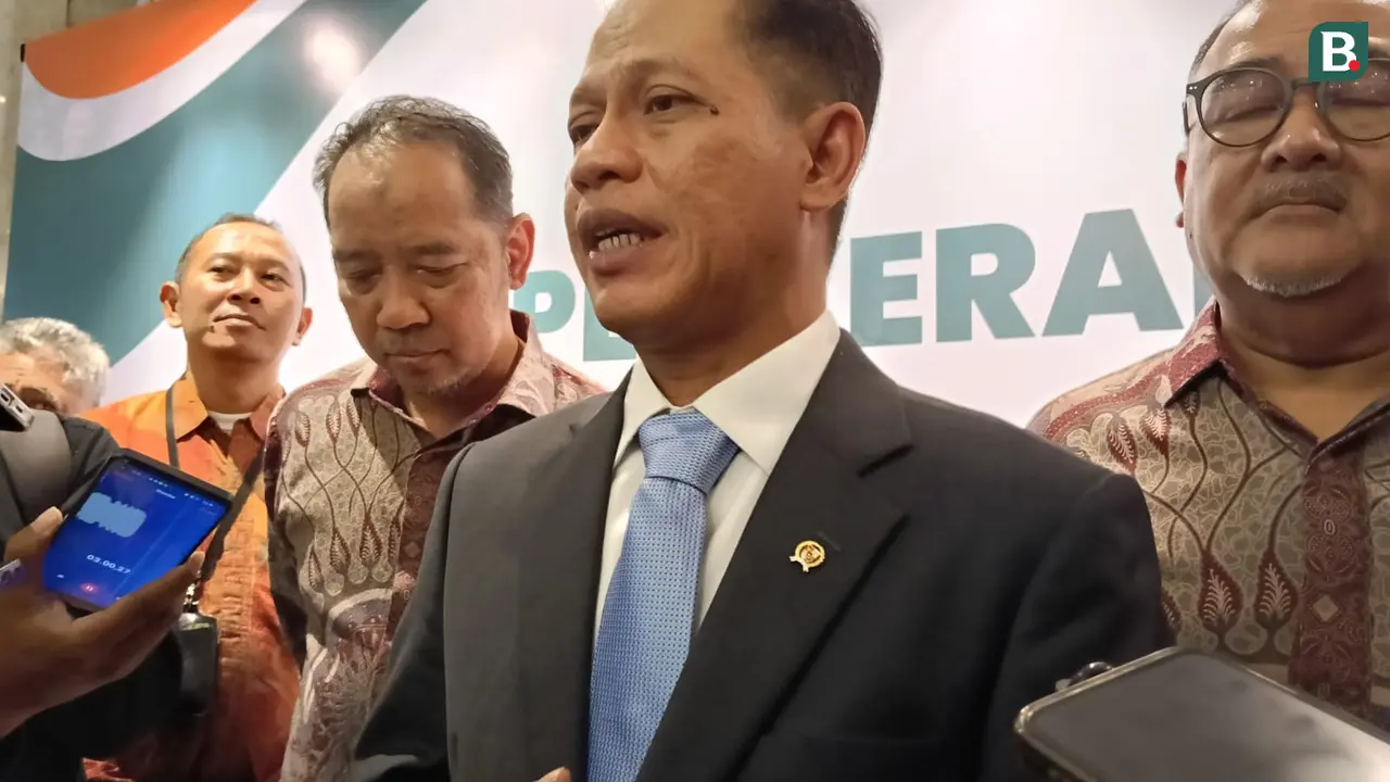 Buntut Kayu Gelondongan Terseret Arus Banjir Sumatera, Menteri LH Bakal Panggil 8 Perusahaan di Sekitar DAS Batang Toru