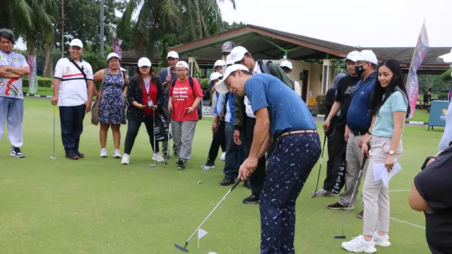Coaching Clinic bersama Terry Chang di Jababeka Golf Cikarang.