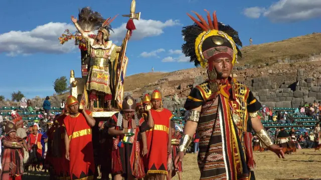 Indahnya Festival dari Seluruh Dunia yang Berhasil Terekam Kamera