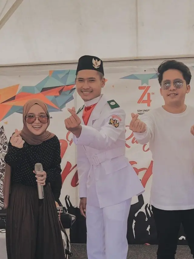 Nissa Sabyan dan Ayus