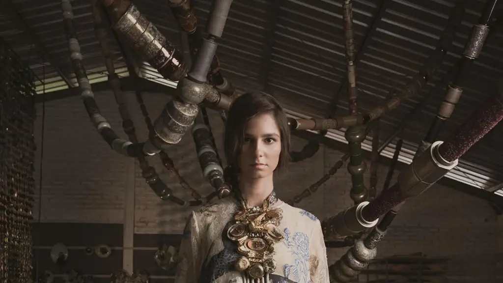 PORCELAIN COUTURE mempertemukan kreativitas BIYAN + GAYA Ceramic dalam sebuah kolaborasi yang merayakan material, craftsmanship, dan keindahan yang tak terduga. / Foto dok: BIYAN.