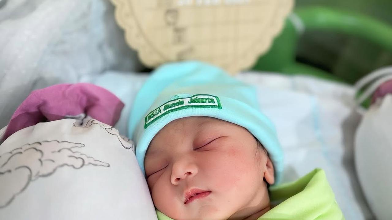 Potret Anak Kiky Saputri yang Baru Lahir, Cantik dengan Nama Indah yang Penuh Makna