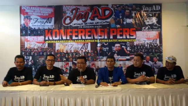 Spanduk Gatot Nurmantyo di Posko Prabowo-Sandi Solo