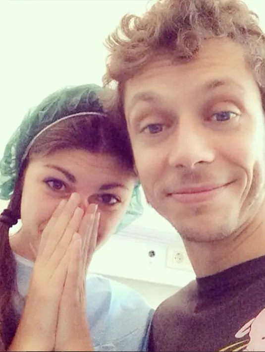 Morselli, yang lahir di Giussano, 15 November 1988, pernah dikabarkan dilamar Rossi. Ada yang menyebutkan Rossi sudah menyiapkan pernikahannya dengan Morselli di Limbiate, tempat tinggal kekasihnya. (Via Instagram/@Lalindaa)