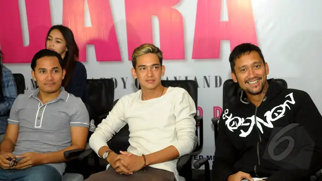 Tiga Aktor Gagah Ini Jadi Kemayu