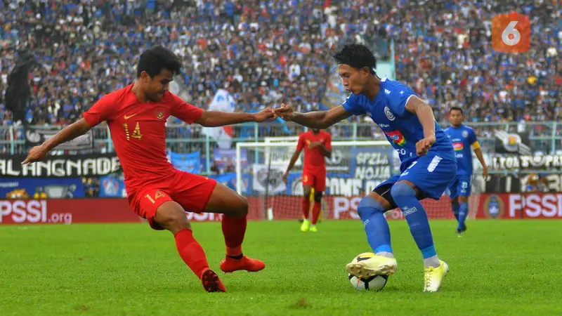 Arema FC vs Timnas Indonesia U-22
