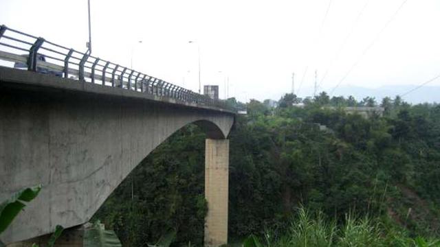 Info Jembatan Rajamandala Bandung Ambruk Hoax News Liputan6 Com Nu katelahna nya sasak rajamandala. info jembatan rajamandala bandung