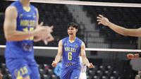 Tim putra Kalimantan Selatan menaklukkan Sulawesi Selatan pada laga penutup Pul A babak delapan besar Piala Kapolri 2024 di GOR Terpadu Ayani, Pontianak, Senin (7/10). Kalsel menang 3-1 (21-25, 27-25, 25-15, 25-14). (foto: PP PBVSI).