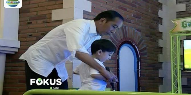 Jokowi Sempatkan Berlibur dengan Jan Ethes