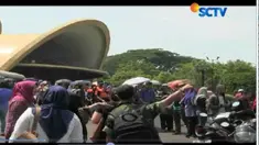 Dalam sehari, stand e-KTP Kemendagri hanya mampu melayani 50 hingga 100 warga. Khususnya bagi peserta pameran.