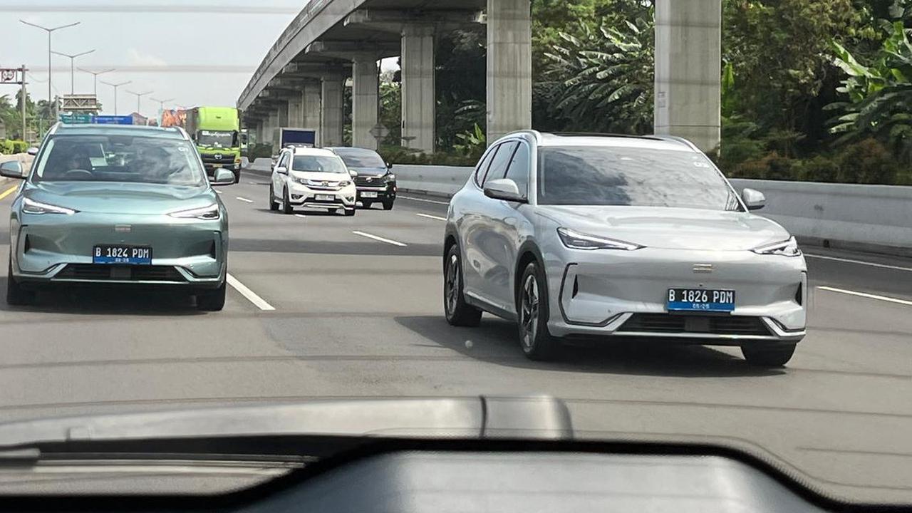 Menguji Fitur Premium Geely EX5 dari Jakarta–Bandung