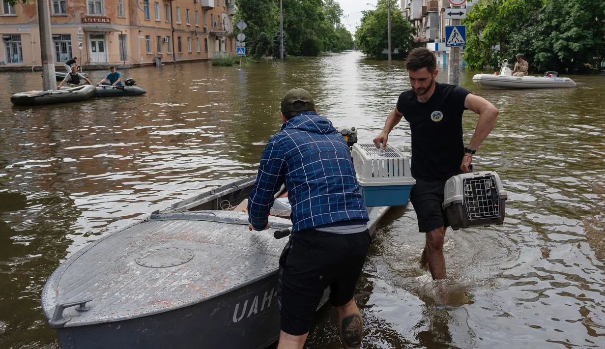 Ukraina dan Rusia saling menyalahkan akan insiden ini. (AFP/ALEKSEY FILIPPOV)