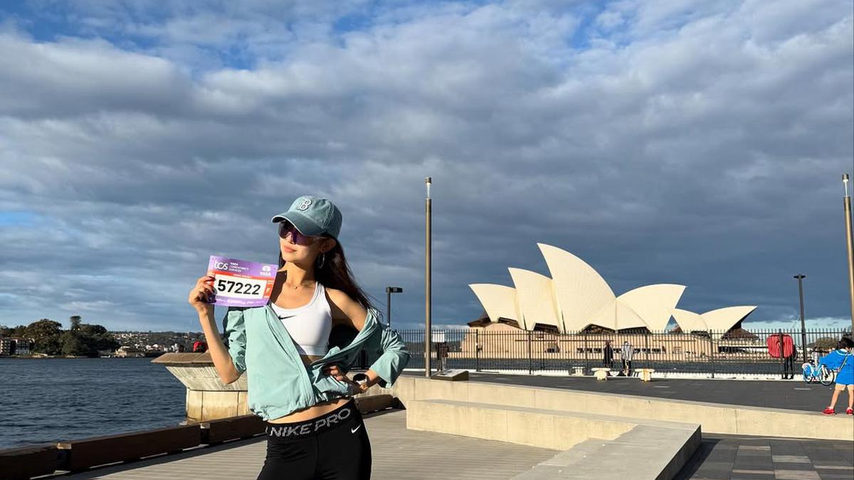 Danielle New Jeans Debut Lari 10K, Catat Waktu Menakjubkan 47 Menit