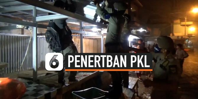 VIDEO: Lapak Liar PKL Dibongkar Karena Tidak Memiliki Izin