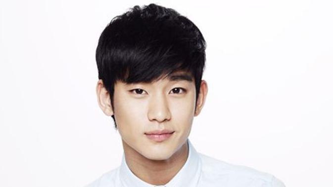 Kim Soo Hyun Wajib Militer, Fans Sedih dan Baper - Celeb 