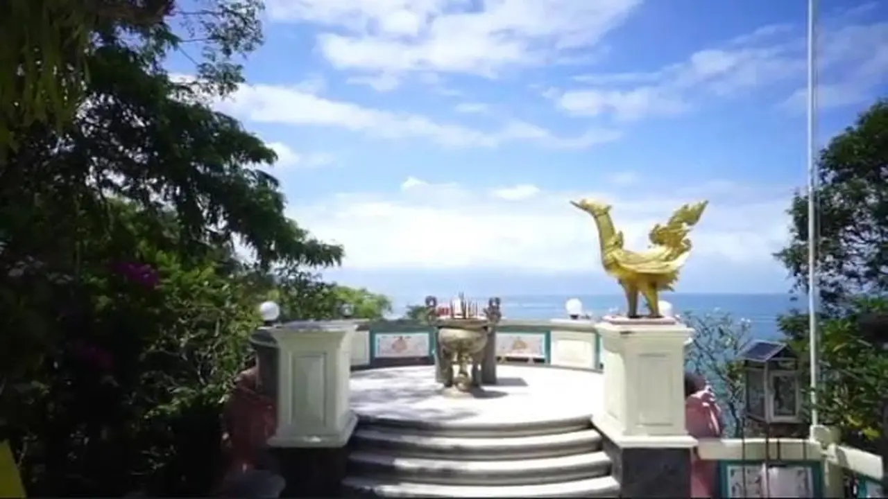 Wisata Vihara Dewi Kwan Im di Sukabumi