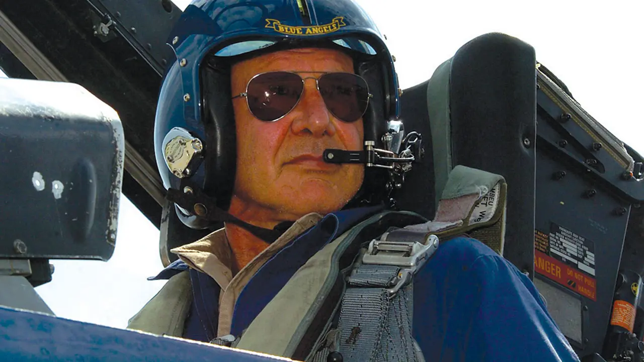 Harrison Ford pilot