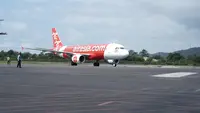Penumpang Terdampak Penyesuaian Jadwal Operasional, AirAsia Minta Maaf