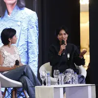 Cerita Roman Nuansa sebagai seniman tekstil yang hidupkan kembali ecoprinting (Budi Santoso)