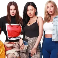 Ketika para idol perempuan hebat disatukan, jadilah Refund Sisters.