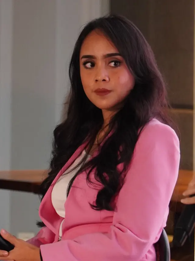 Gandeng Artis Karina Salim, VAIA-Disney Hadirkan Koleksi We Are One