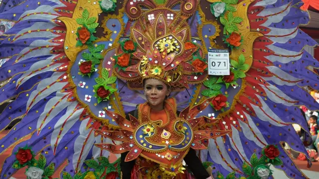 Pesta Bunga Cantik di Jalanan Kota Malang