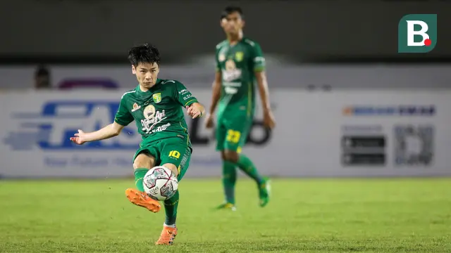 Foto: Taisei Marukawa Kembali Buktikan Ketajaman Bersama Persebaya saat Mengalahkan Persija di Pekan Kesembilan BRI Liga 1