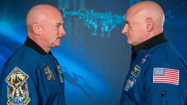 Mark dan Scott Kelly