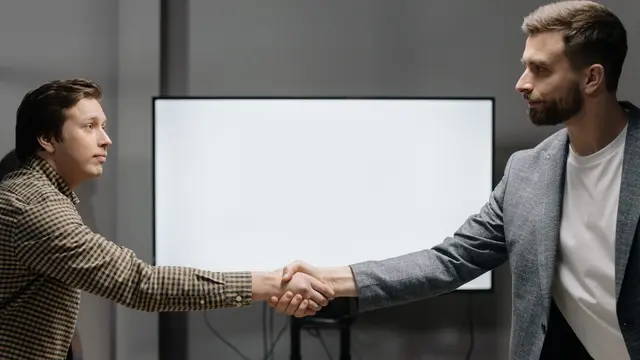 50 Contoh Kata-Kata untuk Kartu Ucapan Perpisahan Rekan Kerja - Ragam