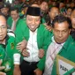 Romi terpilih sebagai ketua umum dalam Muktamar PPP di Surabaya. ANTARA FOTO/M Risyal Hidayat)