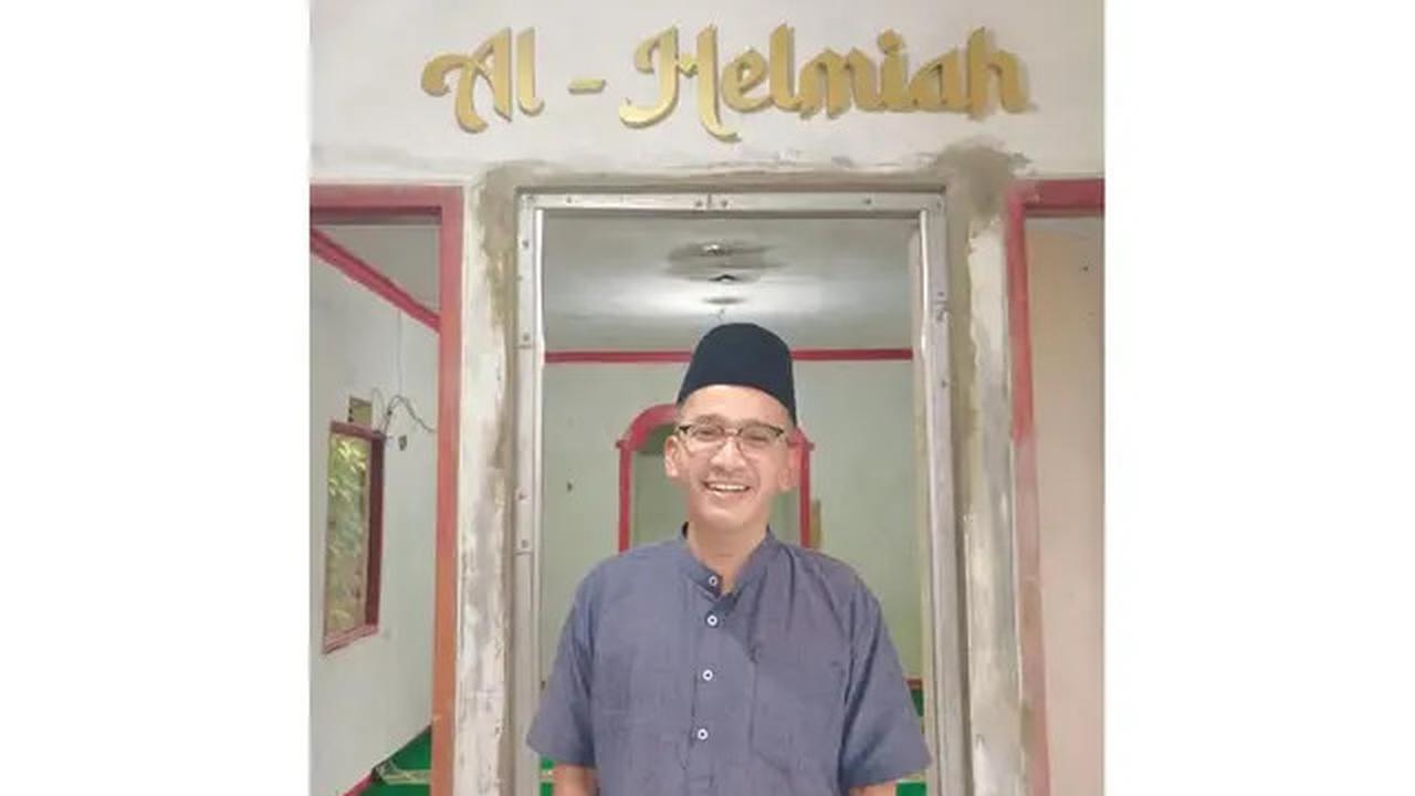 7 Model Baju Koko Pilihan Ruben Onsu, Tampil Kalem dan Elegan Bisa Jadi Inspirasi