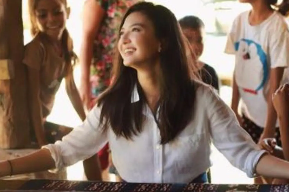 Pengalaman Berkesan Raline Shah di Kampung Adat Sumba Barat