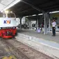 Pemberangkatan kereta a[i luar biasa untuk mengakut peserta gerak jalan tradisional Tanggul- Jember dari Stasiun Jember (Istimewa)