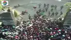 Dalam video amatir terlihat, puluhan ribu Bonek mengantre di depan Makorem demi mendapatkan tiket,