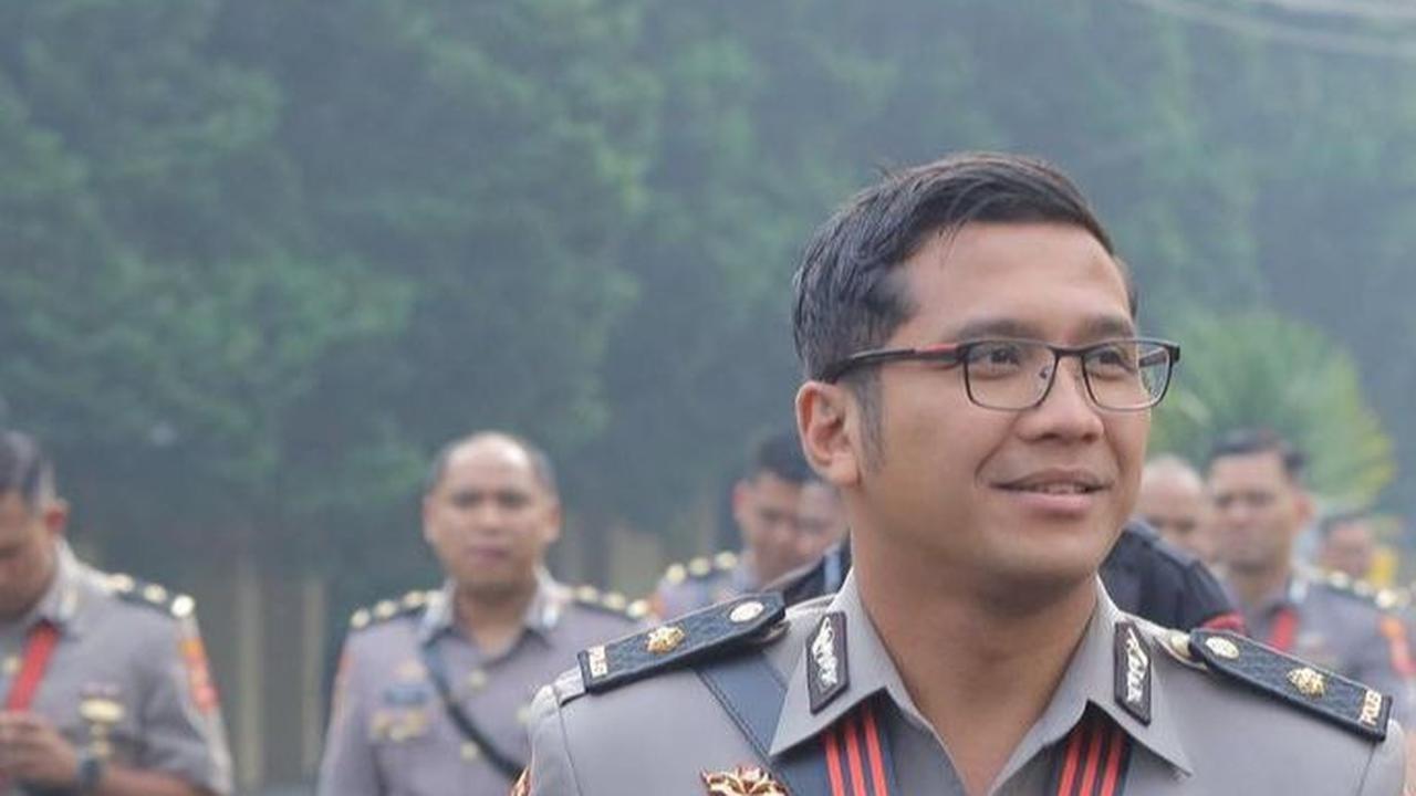 Sebelumnya, nama Kompol Fahrul Sudiana sempat menjadi buah bibir publik. <br>