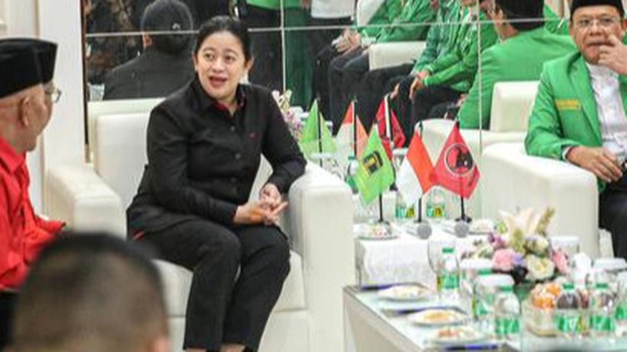 "Itu tanyanya Pak Jokowi itu prerogatif dari presiden jadi saya tidak bisa menjawab hal tersebut, karenanya hak prerogatif dari presiden," imbuh dia.&nbsp;<br>