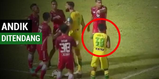 VIDEO: Andik Vermansah Disikut dan Ditendang di Liga Malaysia