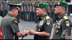 Upacara serah terima jabatan di Mabes TNI AD, Jakarta Pusat, jumat (25/7) berlangsung lancar (Liputan6.com/Faizal Fanani)