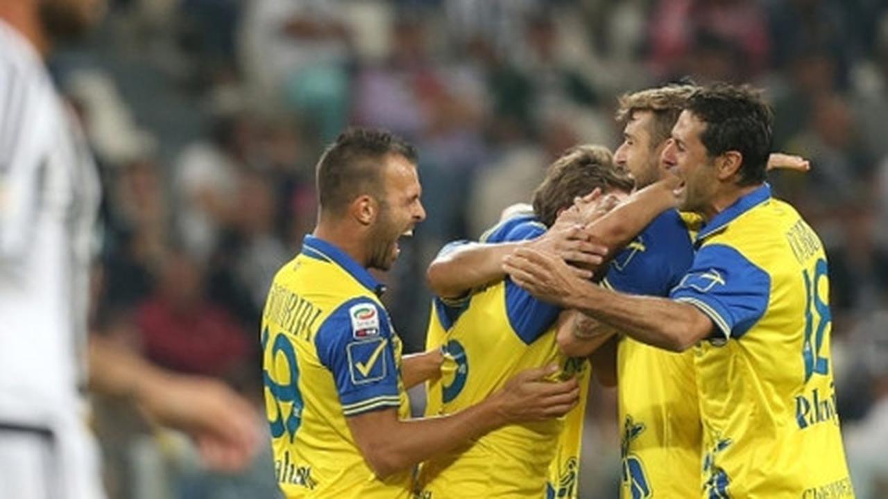 Hati-hati Diavolo, Chievo incar poin di San Siro