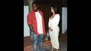 Sementara, sang suami, Kanye West, Kanye tampil santai dengan kemeja kotak-kotak merah dan celana jeans, Hollywood, Rabu (27/8/14). (Daily Mail)