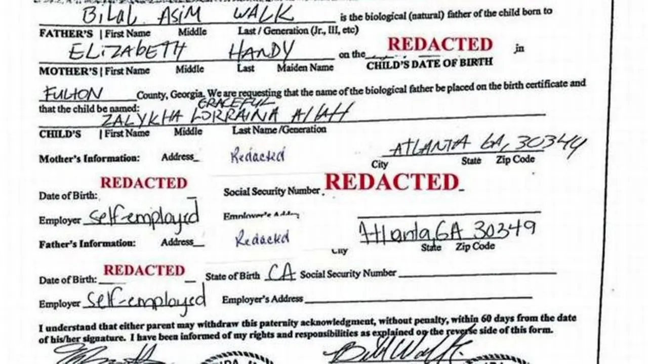 Negara bagian Georgia, Amerika Serikat menolak mengeluarkan akta kelahiran untuk ZalyKha Graceful Lorraina Allah. 