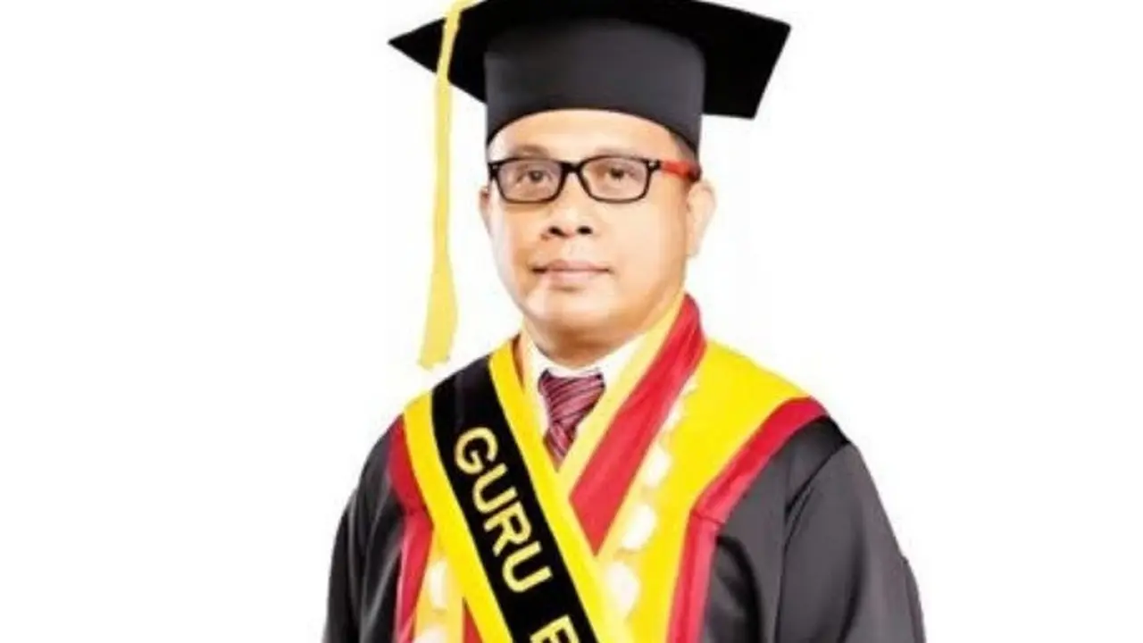 Prof Armid