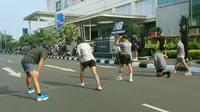Dari Trek Lari ke Street Style: Evolusi Abu-Abu yang Mewakili Banyak Cerita