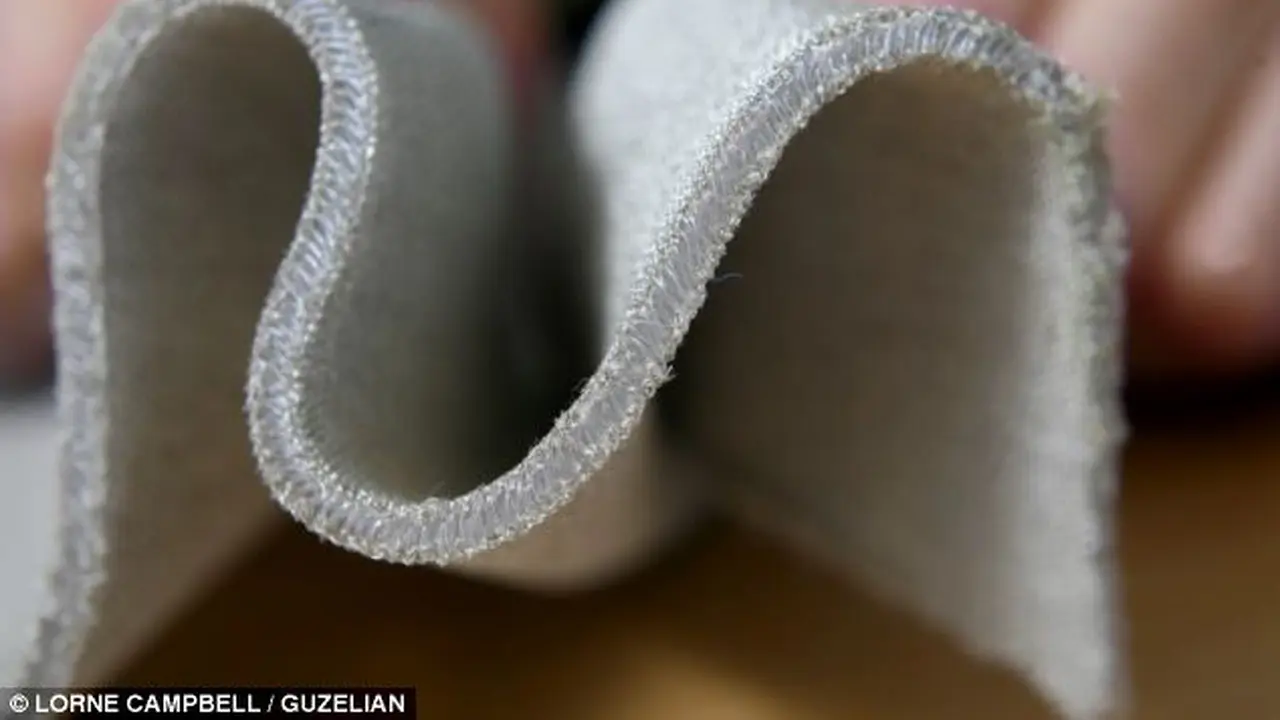 Canggih, Karpet Bisa Ngecas Smartphone!