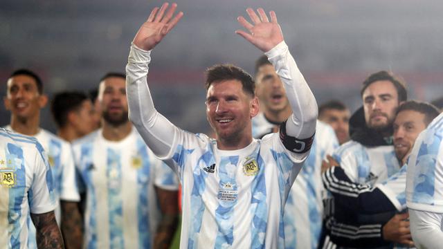 Piala Dunia Terakhir Lionel Messi Berbalut Kostum Unik Argentina - Bola  Liputan6.com