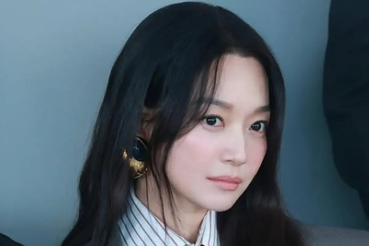 Shin Min Ah