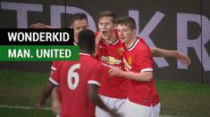 Berita video aksi-aksi wonderkid Manchester United, Callum Gribbin, yang memiliki selebrasi khas Cristiano Ronaldo.