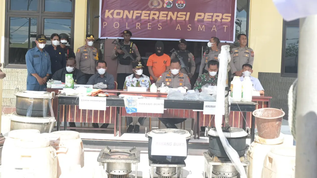 Penjual Miras Kaki Anjing Ditangkap