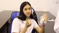Gadis Ini Mendunia karena Mencipta 69 Suara Tokoh Pokemon