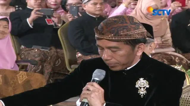 Kahiyang Ayu dan Bobby Nasution resmi menjadi pasangan suami istri.